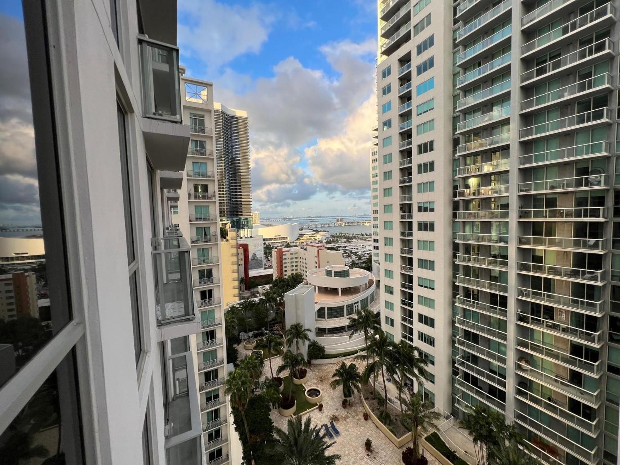 Apartment 227-2113ic Downtown Miami